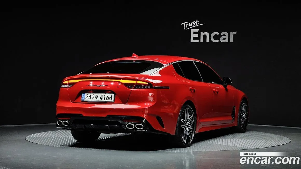 Kia Stinger 2021 из KR, фото 2
