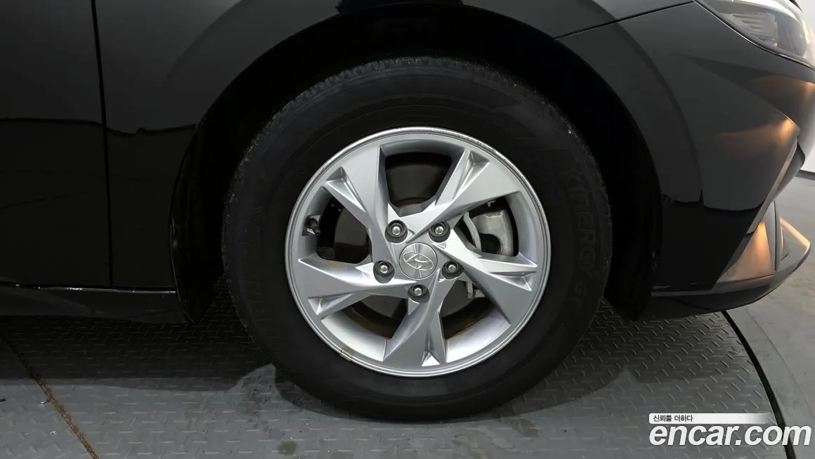 Hyundai AVANTE 2022 из KR, фото 5