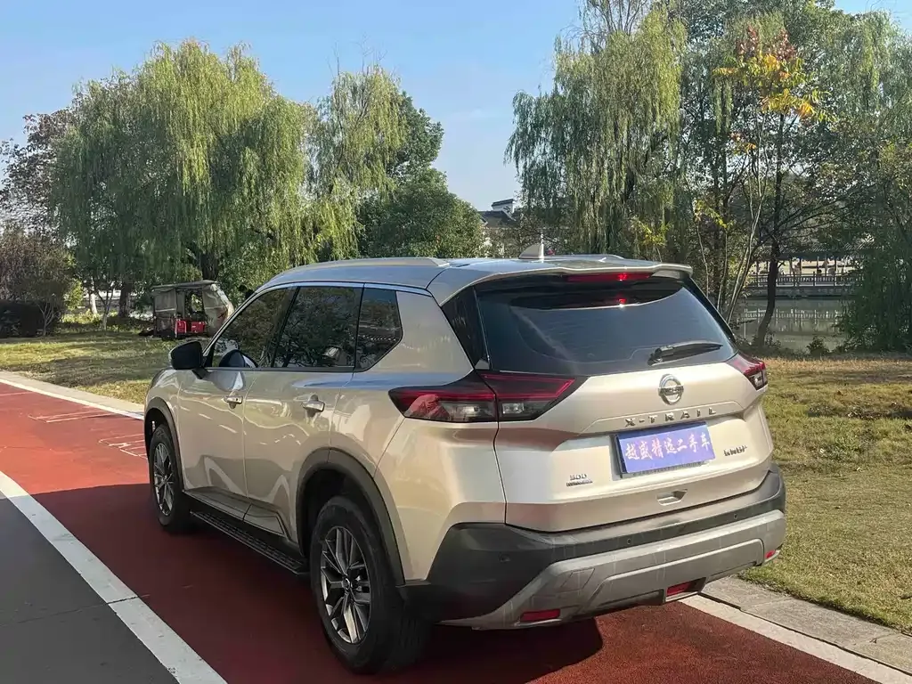 Nissan X-Trail 2021 из CN, фото 2