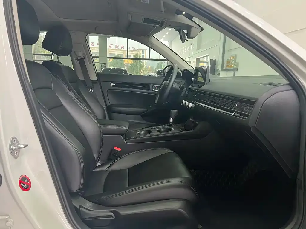 Honda Civic 2022 из CN, фото 4