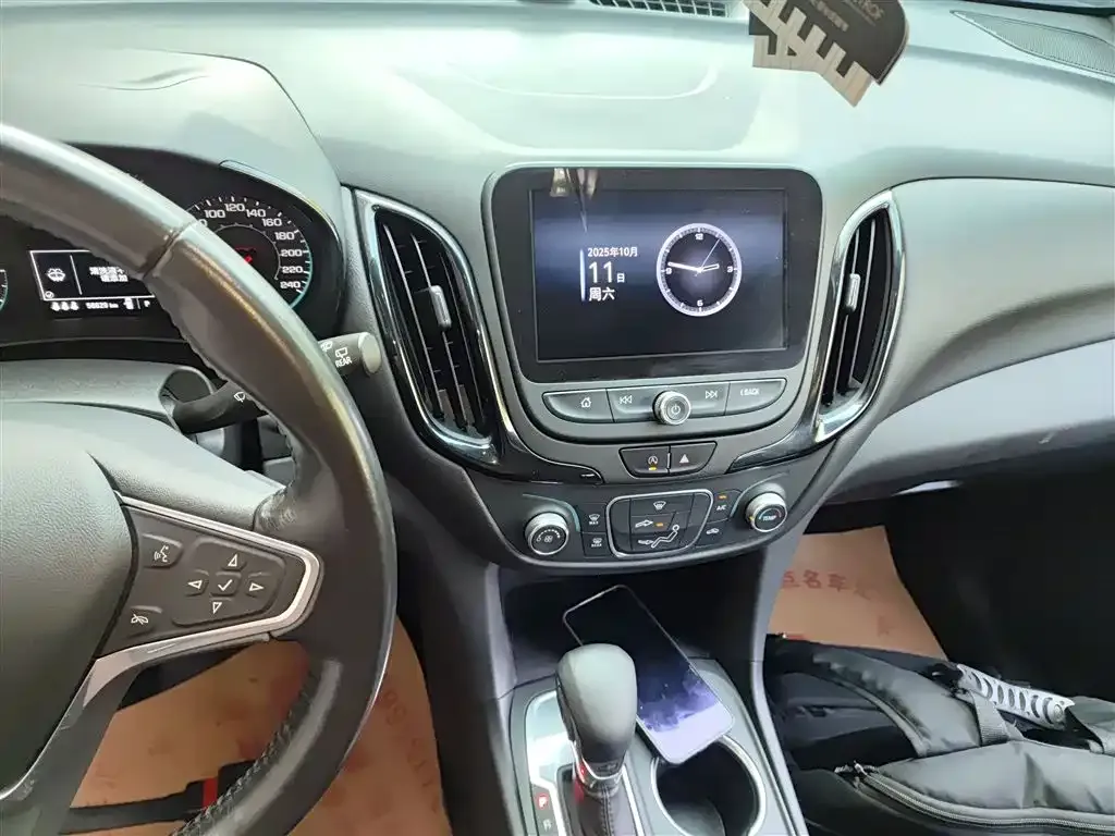 Chevrolet Equinox 2022 из CN, фото 5