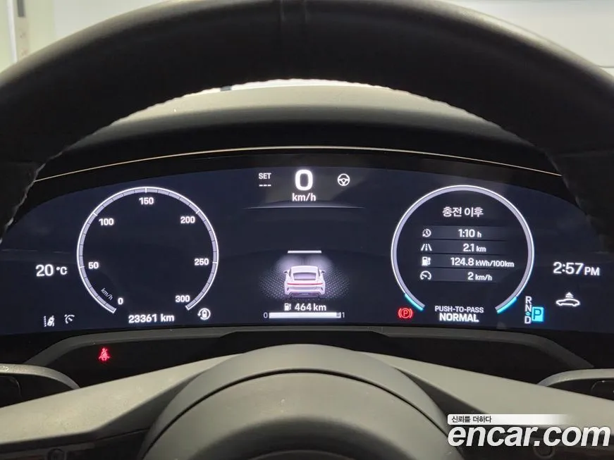Porsche Taycan 2025 из KR, фото 8