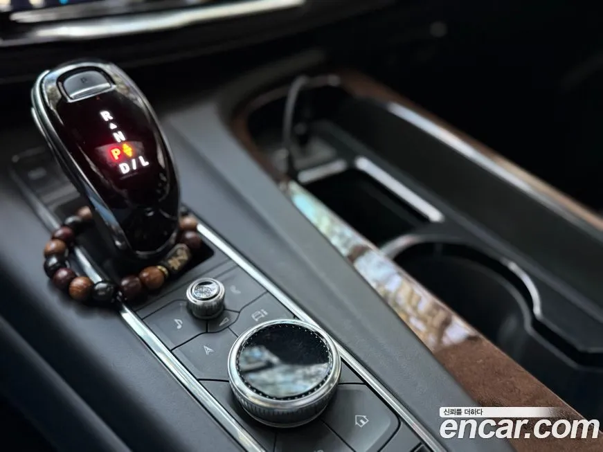 Cadillac Escalade 2023 из KR, фото 9