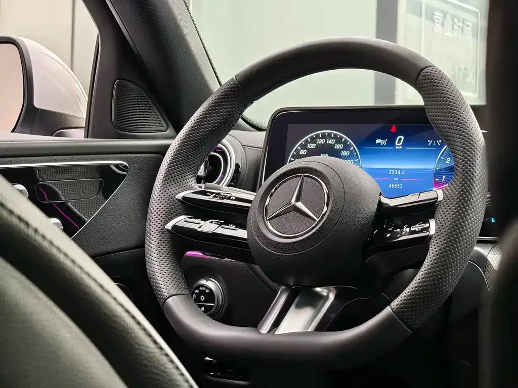 Mercedes-Benz C-Class 2023 из CN, фото 8