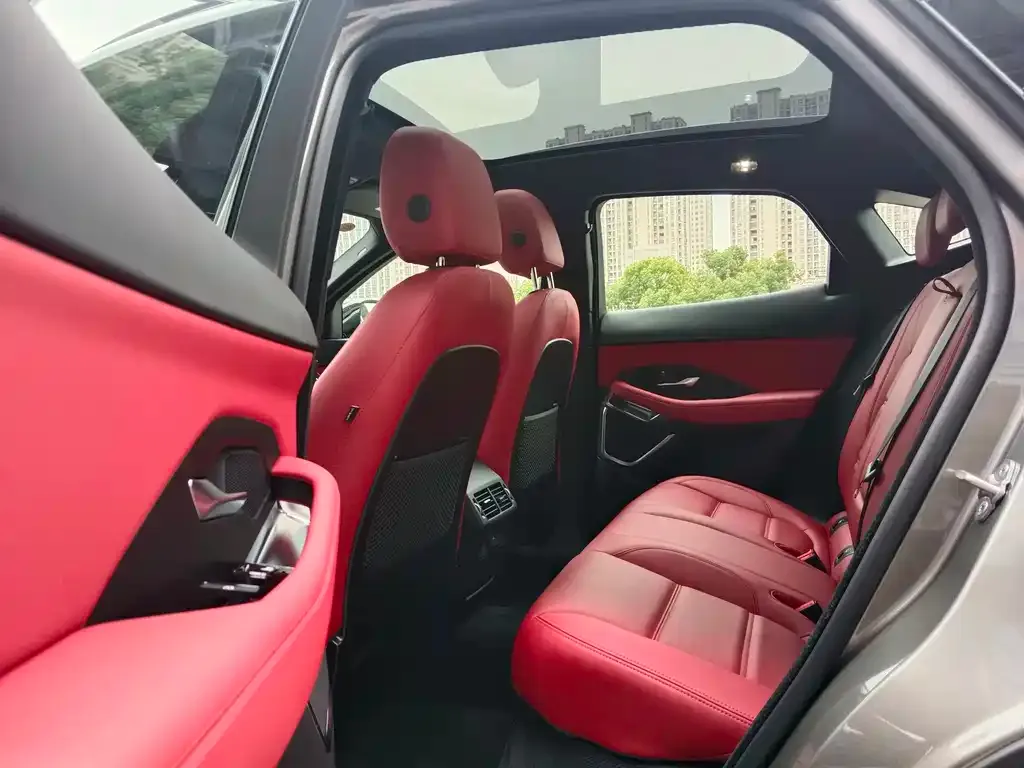 Jaguar E-PACE 2023 из CN, фото 10