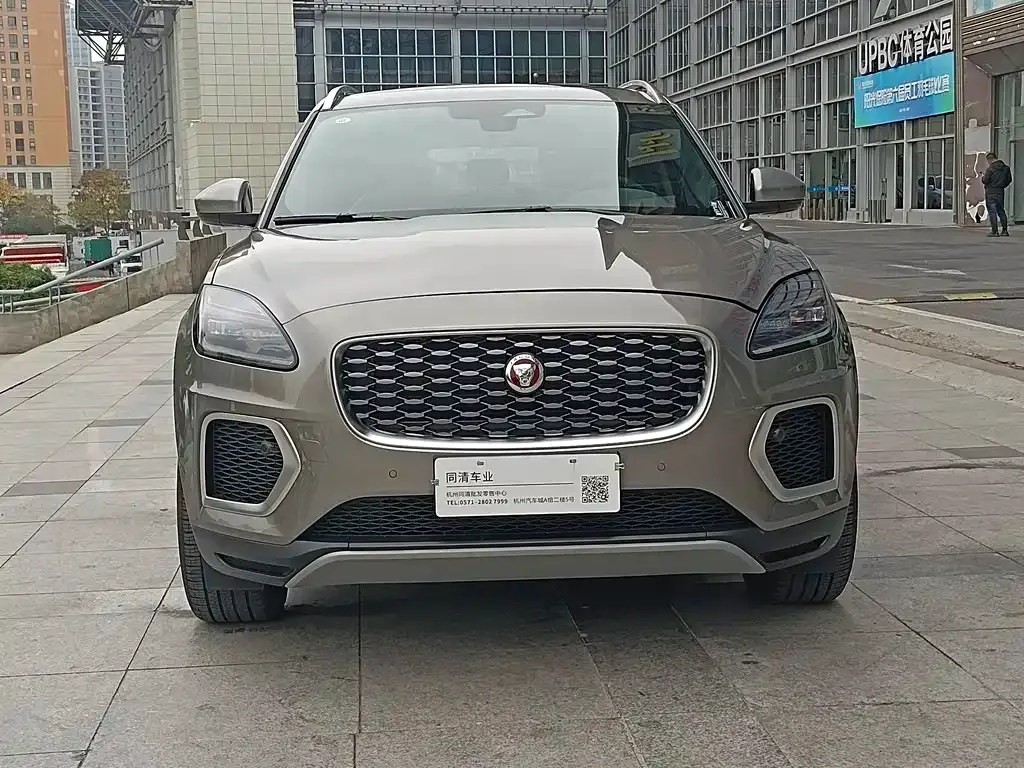 Jaguar E-PACE 2023 из CN, фото 2