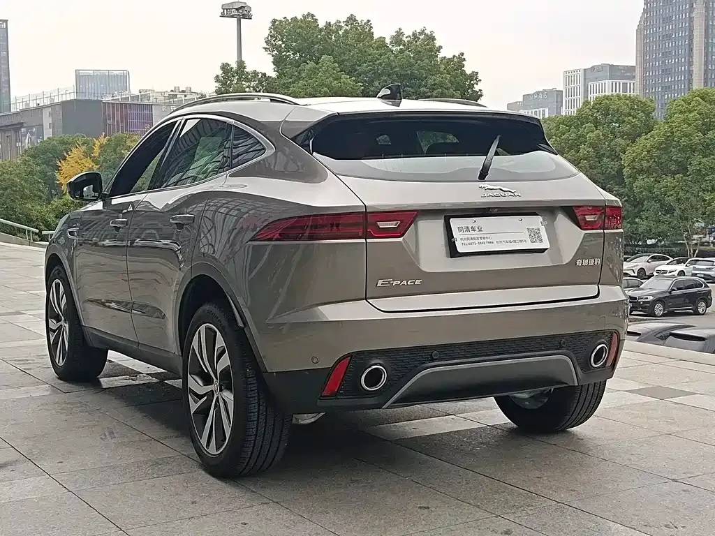 Jaguar E-PACE 2023 из CN, фото 6
