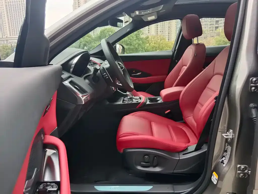 Jaguar E-PACE 2023 из CN, фото 9