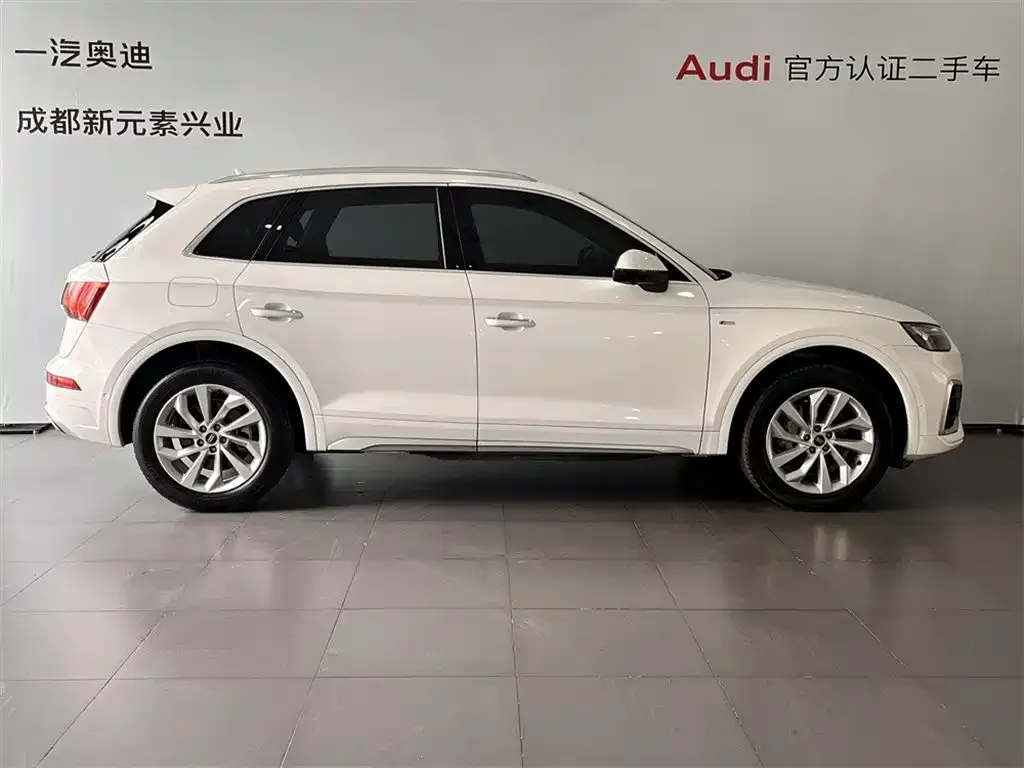 Audi Q5L 2022 из CN, фото 3