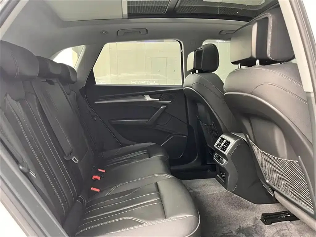 Audi Q5L 2022 из CN, фото 7
