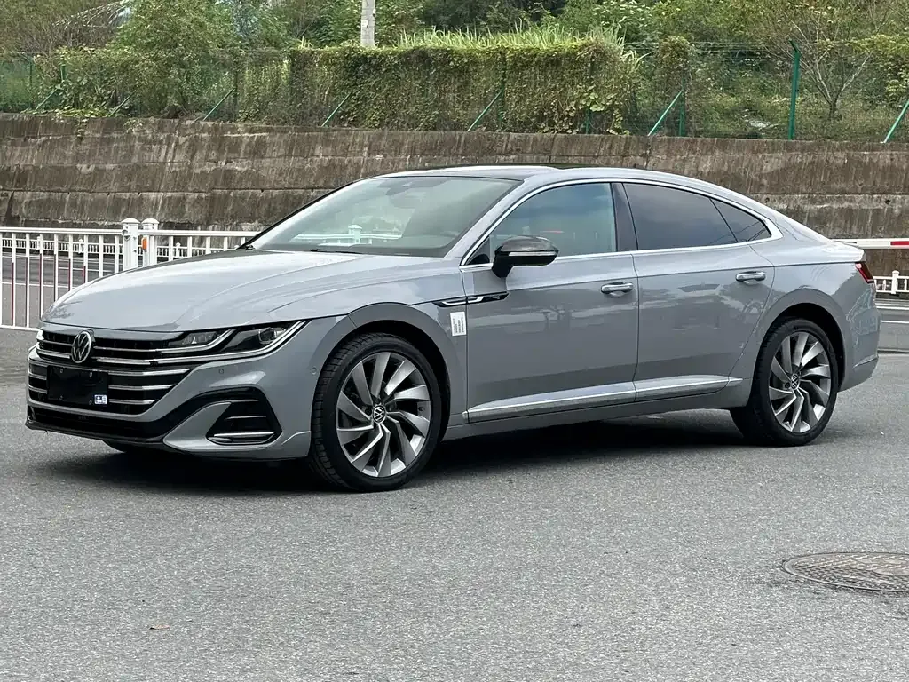 Volkswagen CC 2022 из CN, фото 1