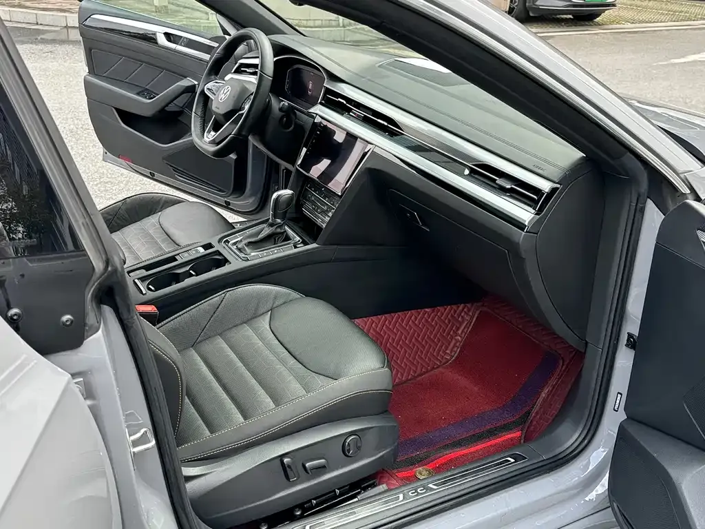 Volkswagen CC 2022 из CN, фото 5