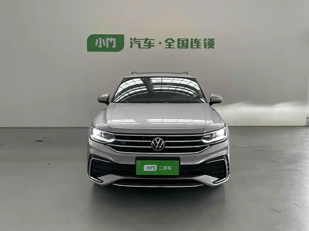 Volkswagen Tiguan L 2022 из CN, фото 2