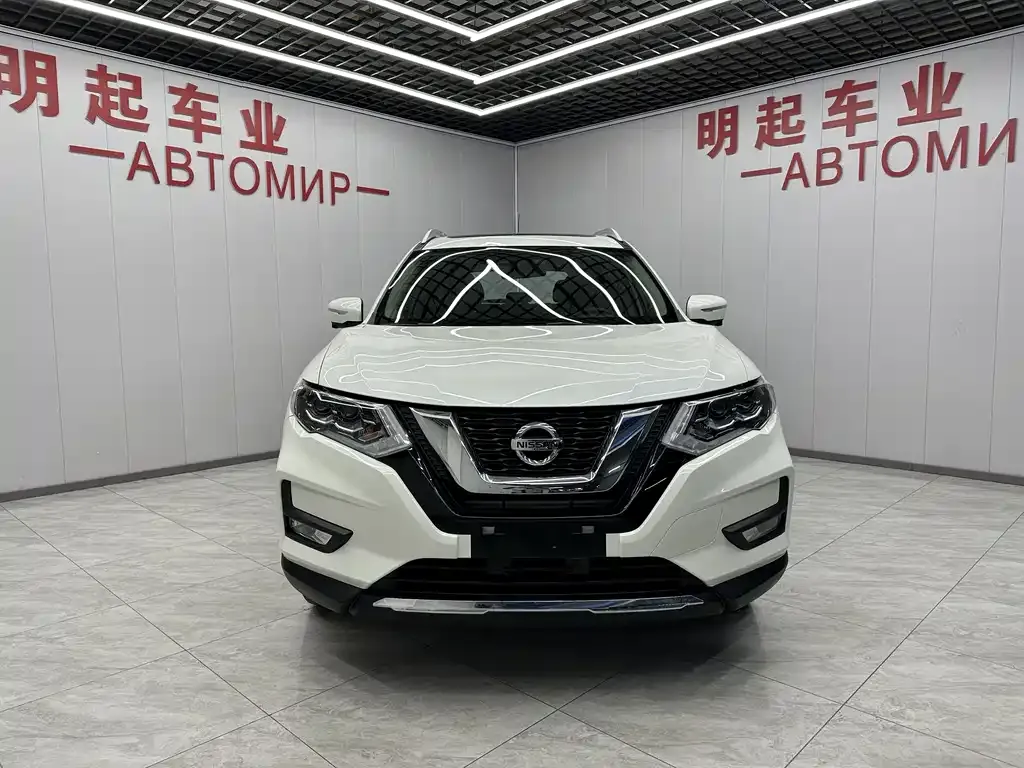 Nissan X-Trail 2023 из CN, фото 3