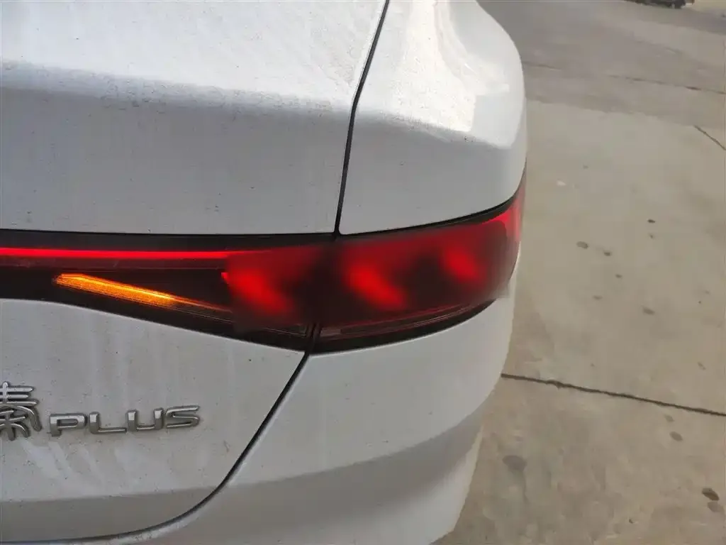 BYD Qin PLUS 2023 из CN, фото 8