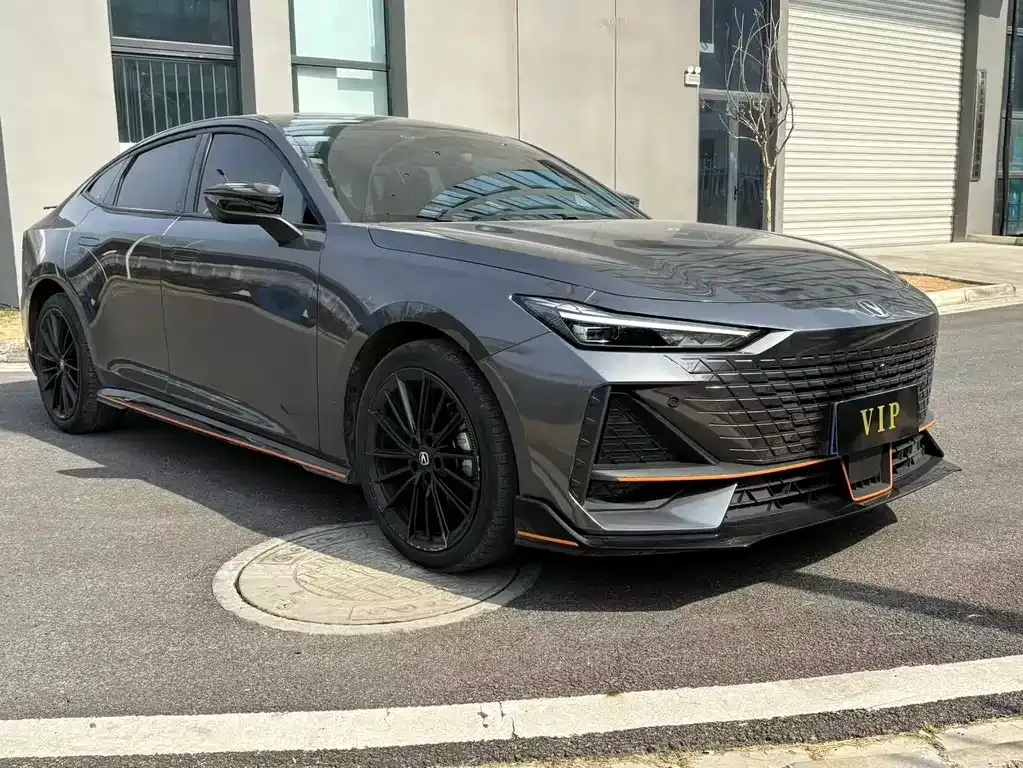Changan UNI-V 2023 из CN, фото 3