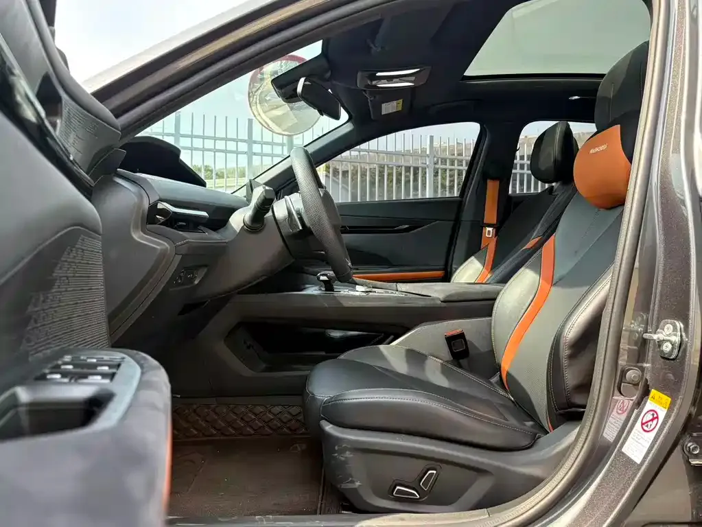 Changan UNI-V 2023 из CN, фото 6