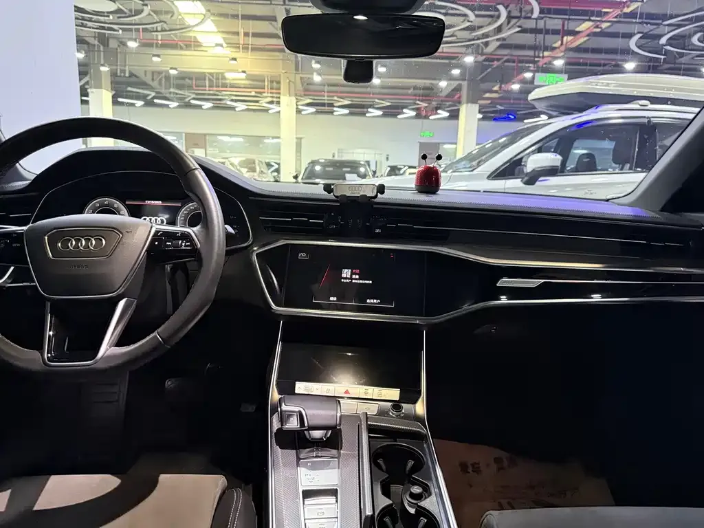 Audi A6L 2022 из CN, фото 8