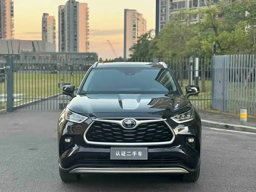 Toyota Highlander 2023 из CN, фото 3