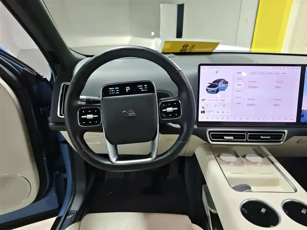 Li Auto L8 2023 из CN, фото 3