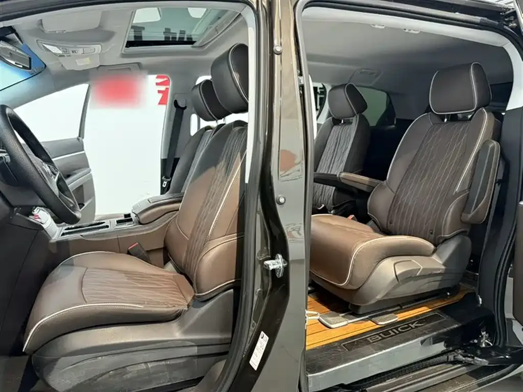 Buick GL8 2022 из CN, фото 10