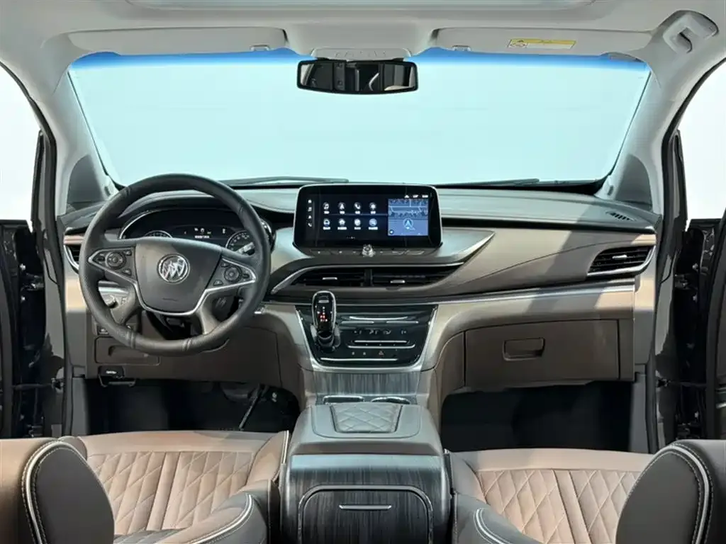 Buick GL8 2022 из CN, фото 3
