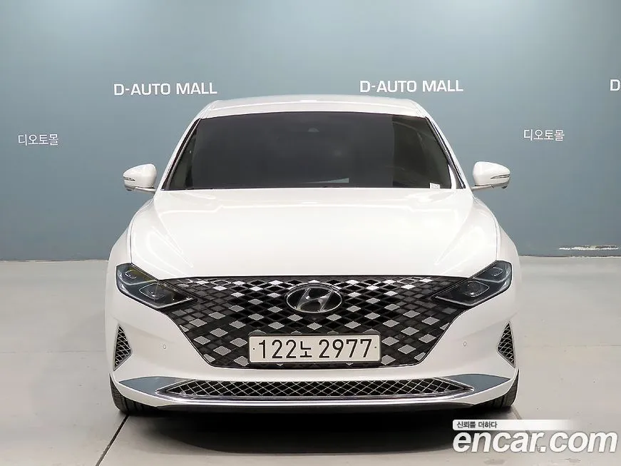 Hyundai Grandeur 2022 из KR, фото 2