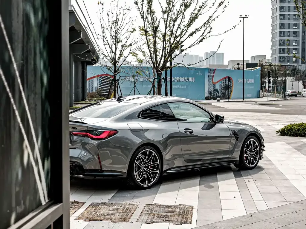 BMW M4 2023 из CN, фото 7