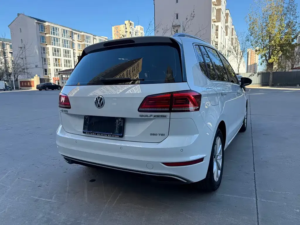 Volkswagen Golf Sportsvan 2021 из CN, фото 6