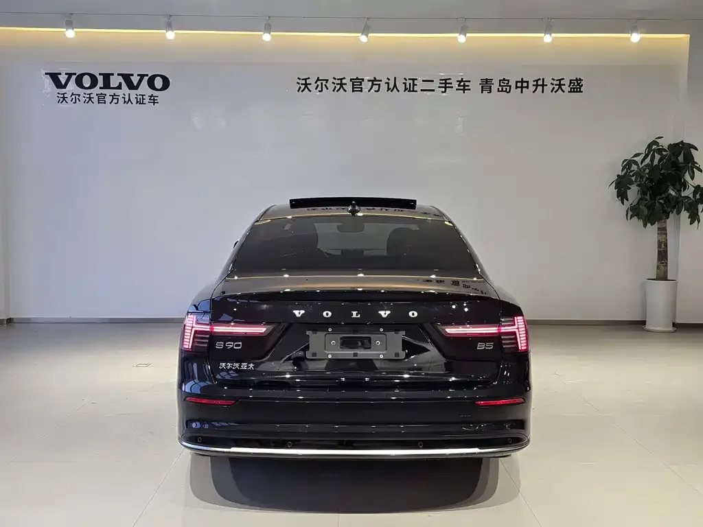 Volvo S90 2025 из CN, фото 4