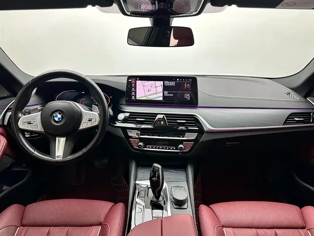 BMW 5 Series — фото 10