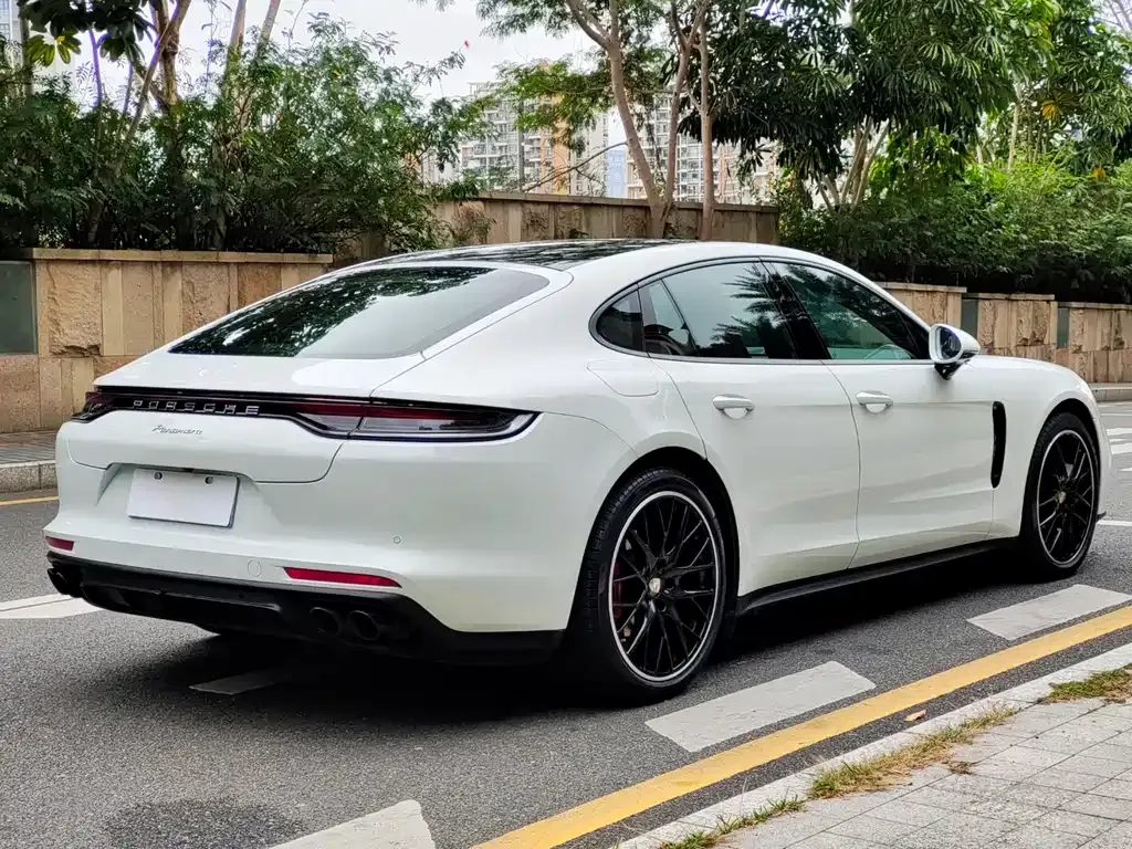 Porsche Panamera 2022 из CN, фото 4