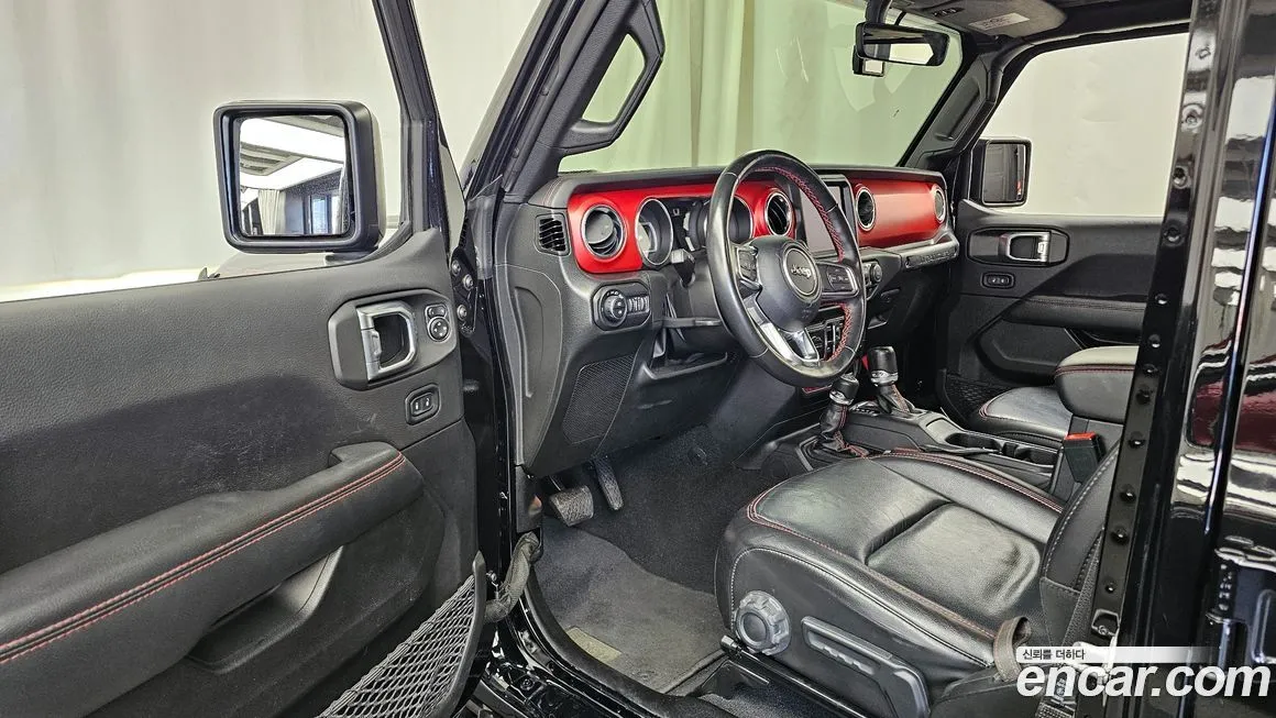 Jeep Wrangler 2023 из KR, фото 10