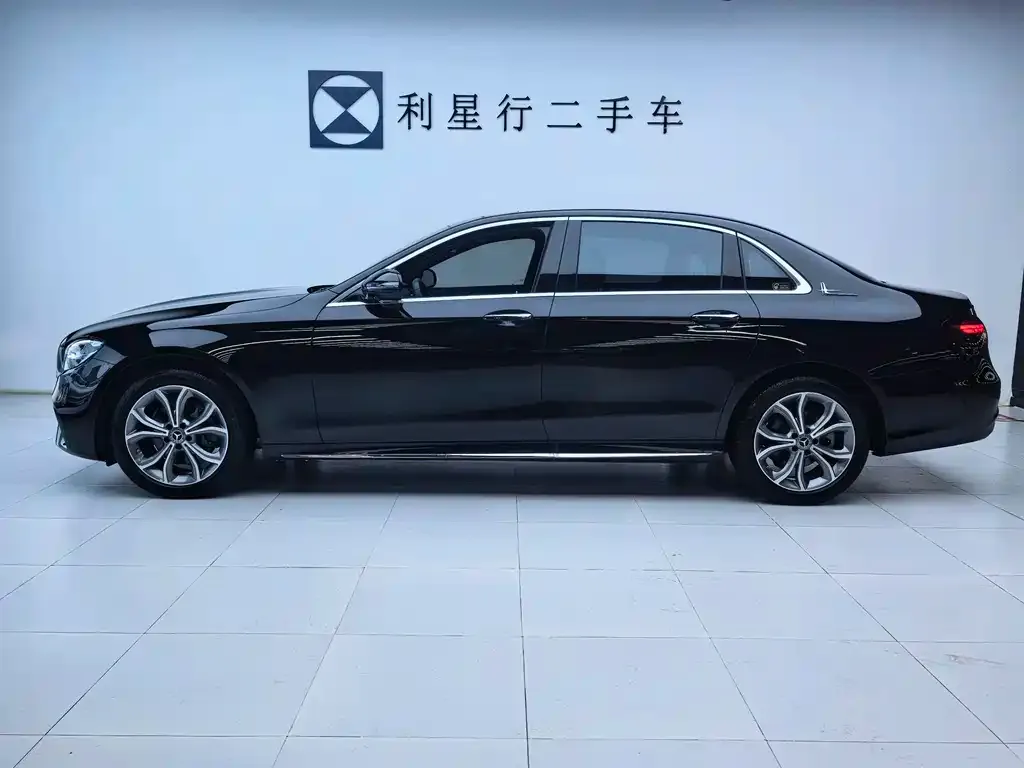 Mercedes-Benz E-Class 2023 из CN, фото 4