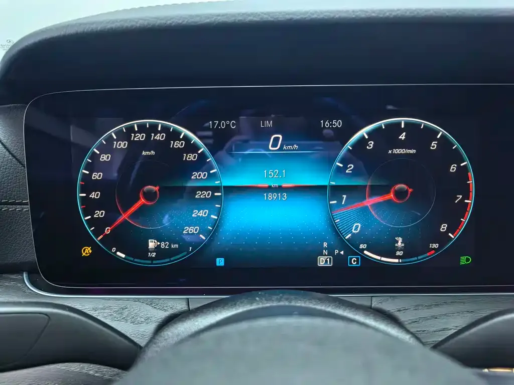 Mercedes-Benz E-Class 2023 из CN, фото 8