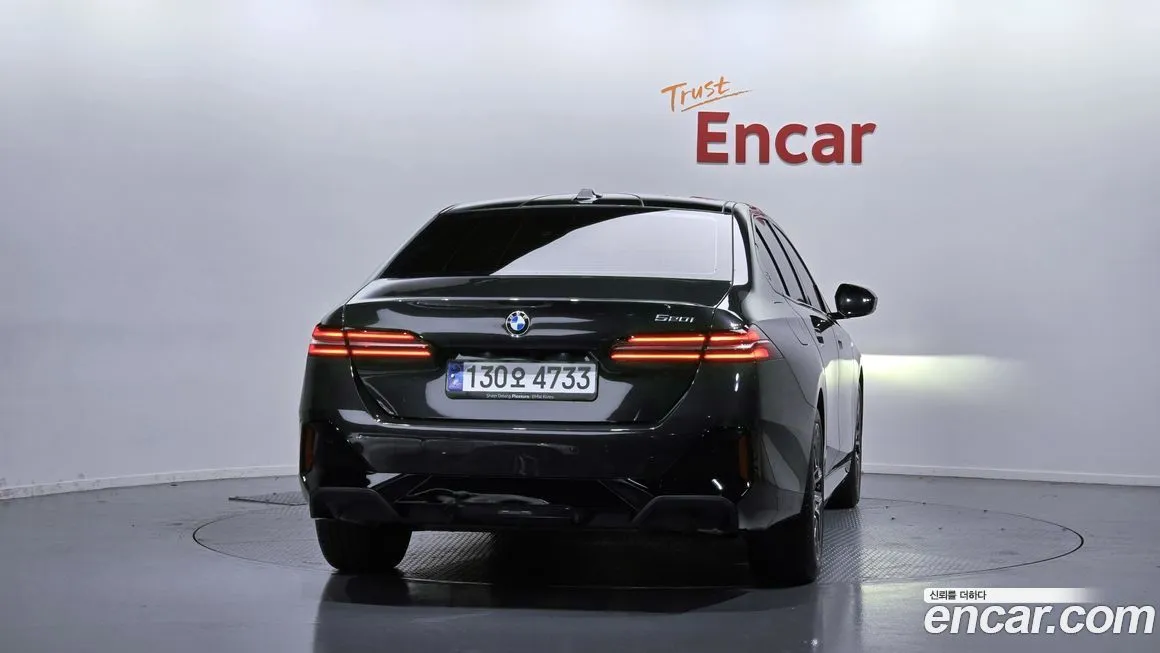 BMW 5-Series 2025 из KR, фото 4