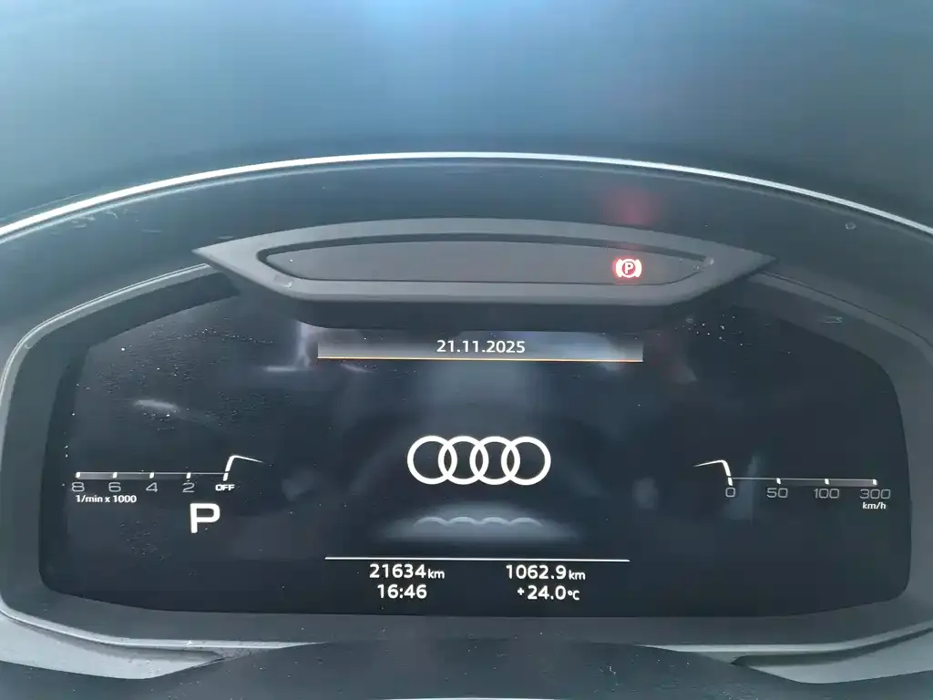 Audi A7 2024 из CN, фото 3
