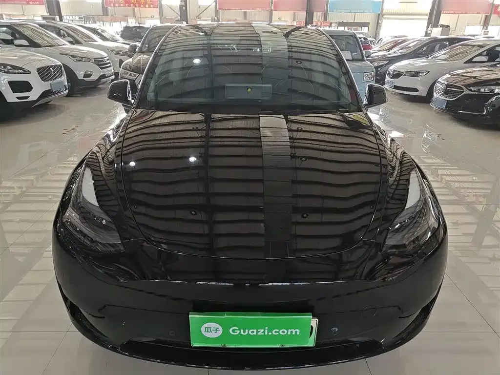 Tesla Model Y 2023 из CN, фото 3