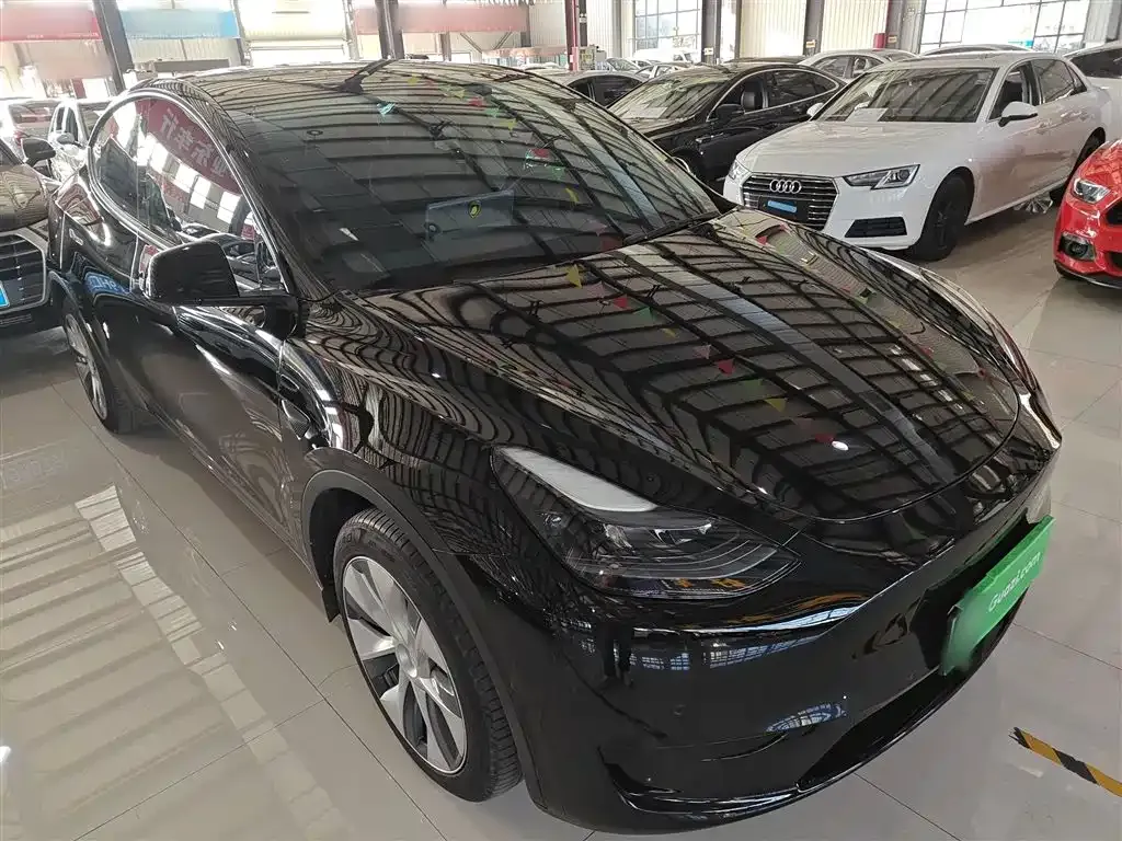 Tesla Model Y 2023 из CN, фото 4