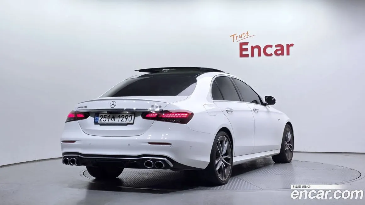 Mercedes-Benz E-Class 2021 из KR, фото 2