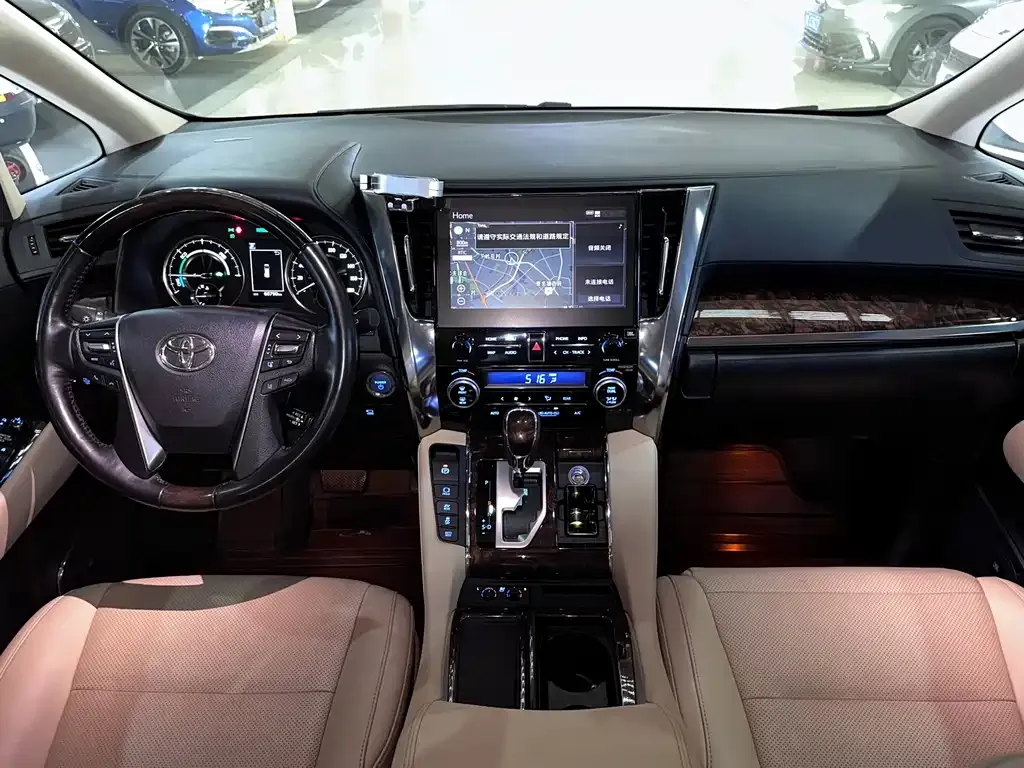 Toyota Alphard 2021 из CN, фото 7