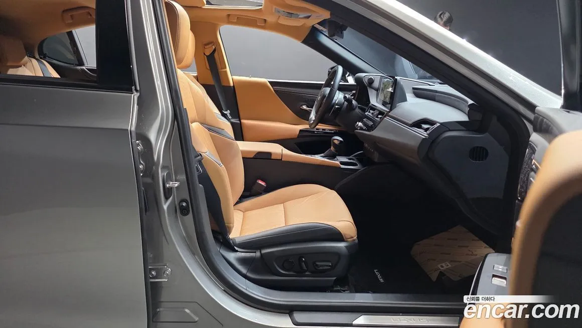 Lexus ES 2024 из KR, фото 10