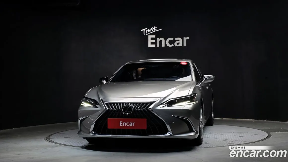 Lexus ES 2024 из KR, фото 3