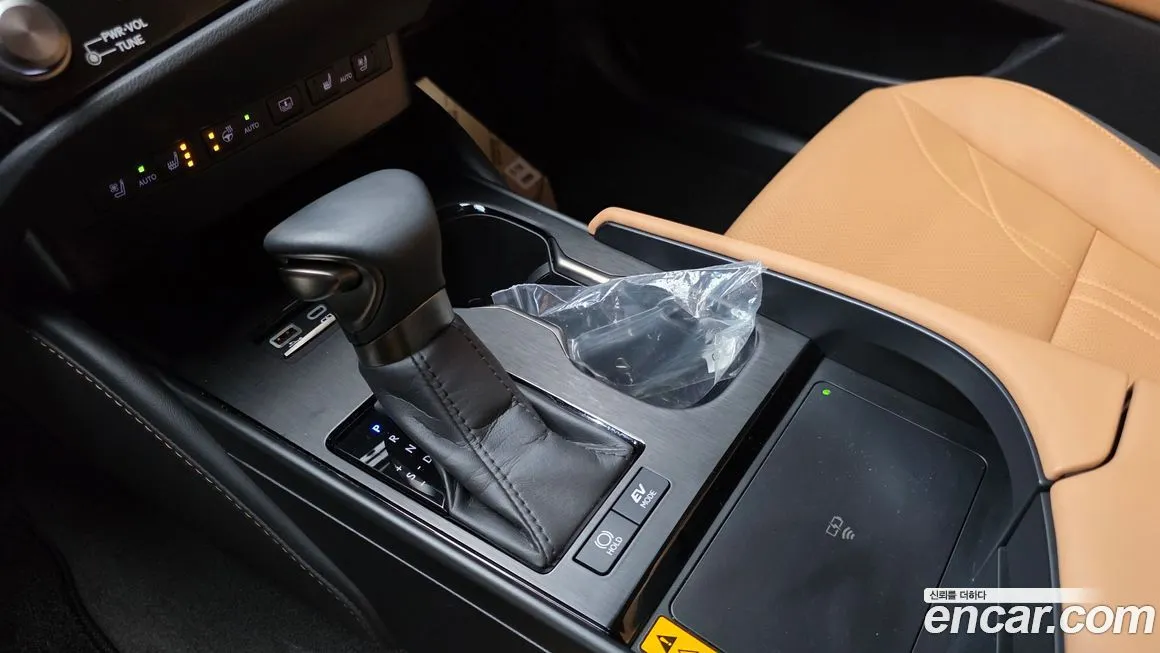 Lexus ES 2024 из KR, фото 9