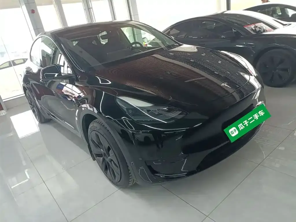 Tesla Model Y 2024 из CN, фото 4