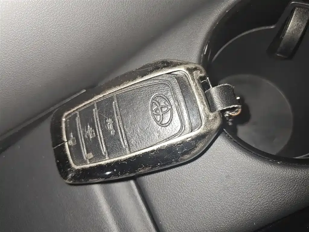Toyota Avalon 2025 из CN, фото 9