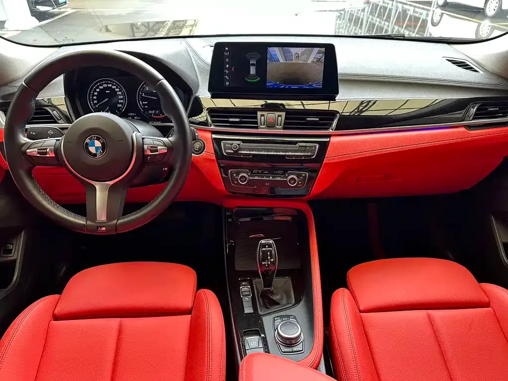 BMW X2 — фото 8
