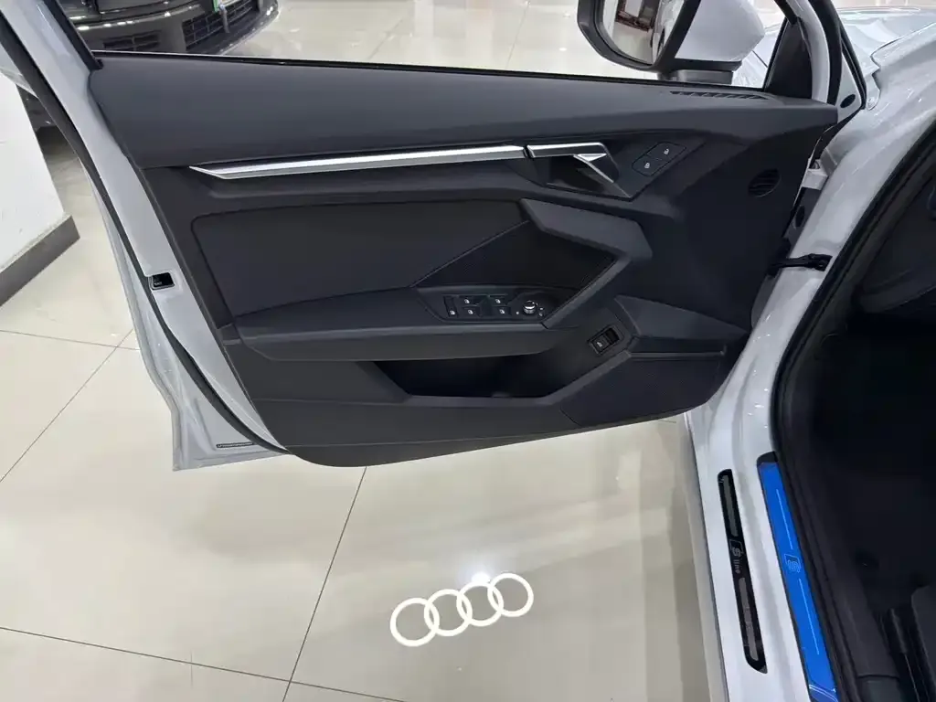 Audi A3 2024 из CN, фото 4