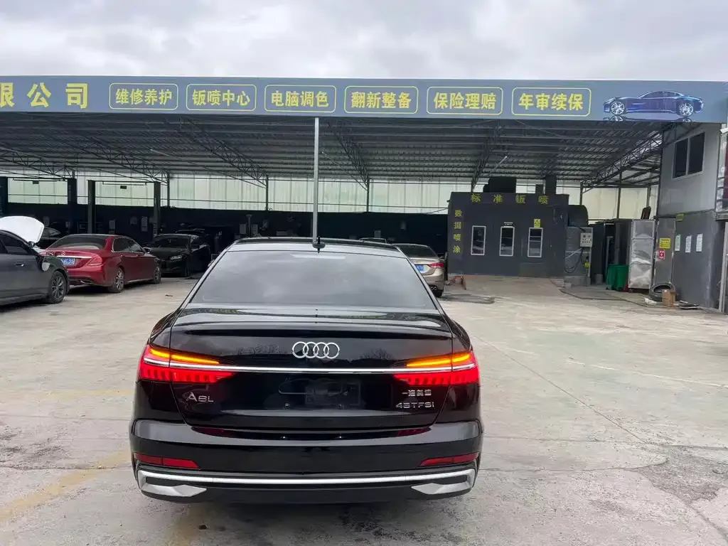 Audi A6L 2021 из CN, фото 6