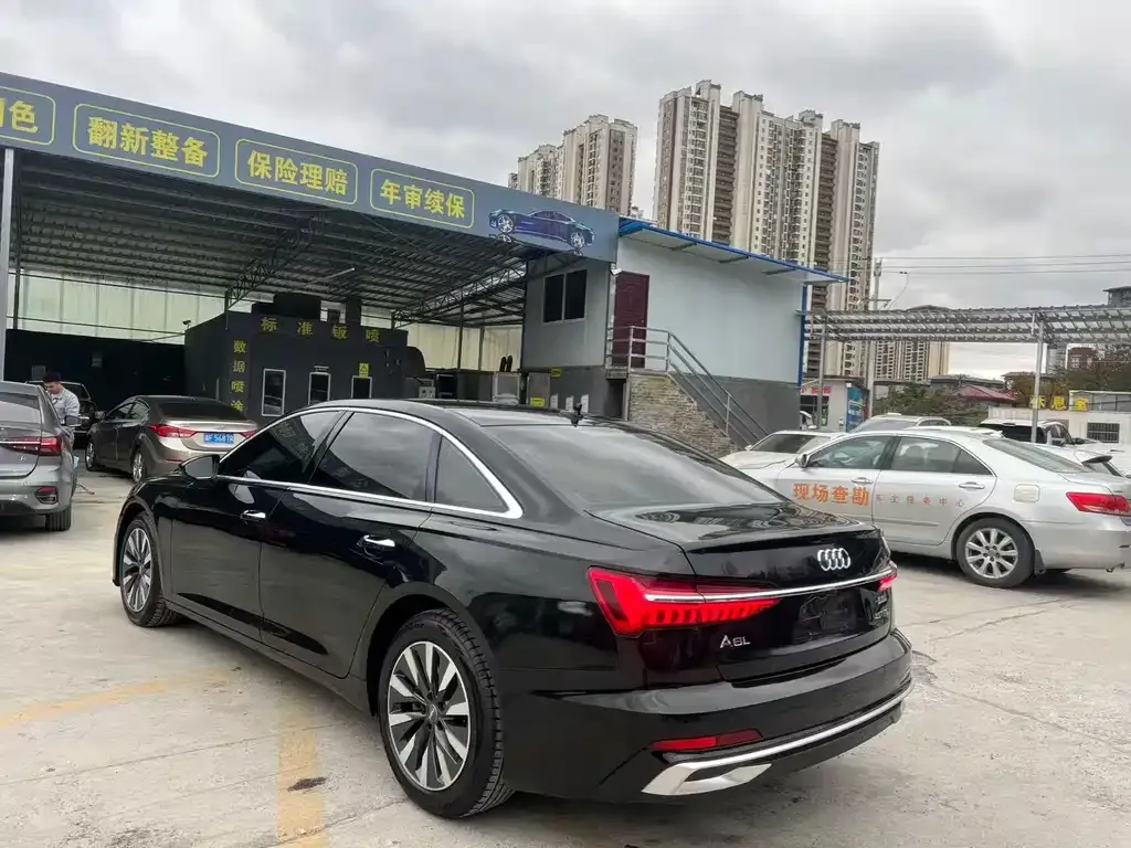 Audi A6L 2021 из CN, фото 7